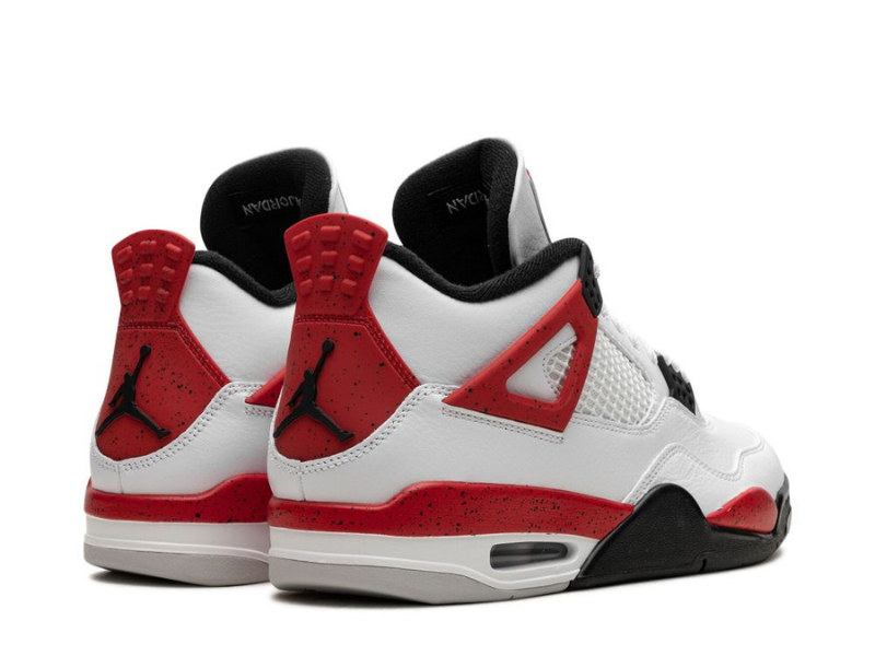 Air Jordan 4 Retro